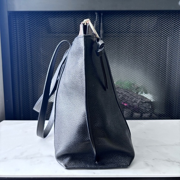 Coach Bag - Picture 6 of 9